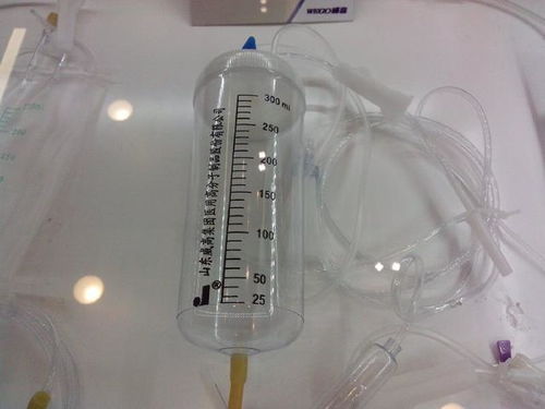 村支书2.5万办小工厂生产输液器,如今身家135亿,成医疗器械巨头