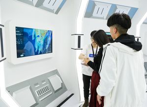 硬核医疗资讯舱 腾讯医典 亮相t day 权威科普护航大众健康