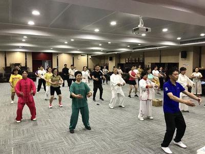 江苏推动医护人员培训健身气功 探索中医传统疗法与现代医疗融合新路径